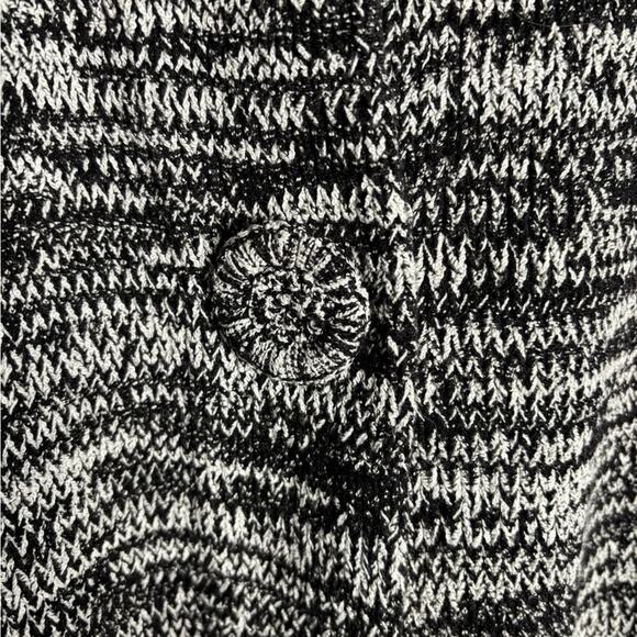 Rafaella Black and White Marled Sweater Large Front Snaps & High Neck Size 3X - Picture 6 of 8